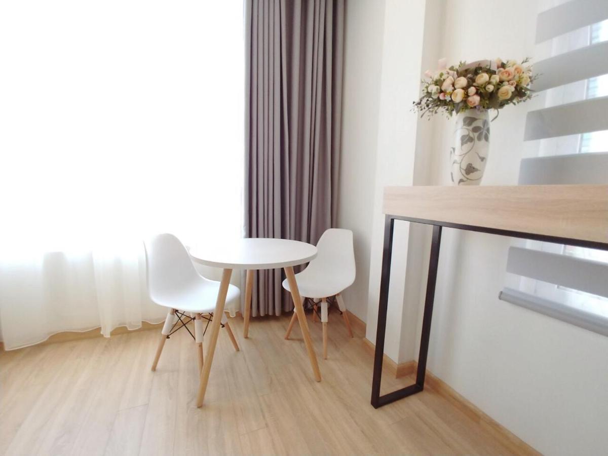 Lyn House - Service Apartment Hoang Quoc Viet Hanoi Luaran gambar