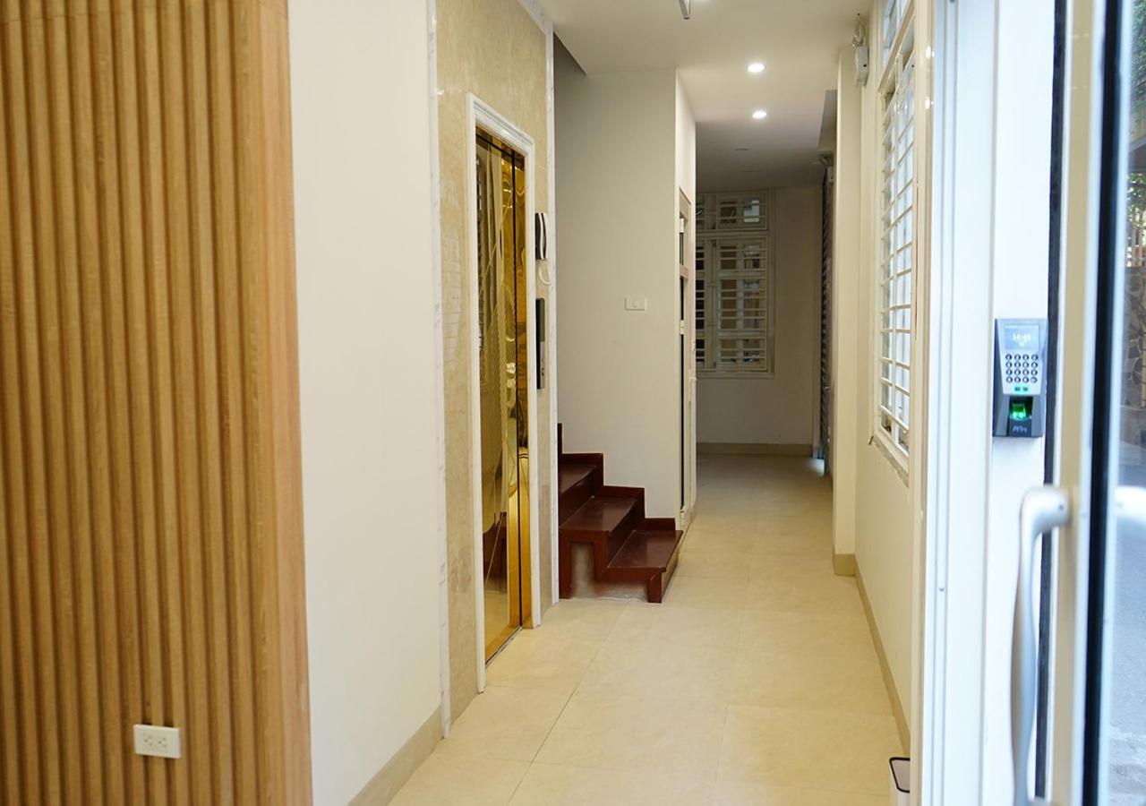 Lyn House - Service Apartment Hoang Quoc Viet Hanoi Luaran gambar